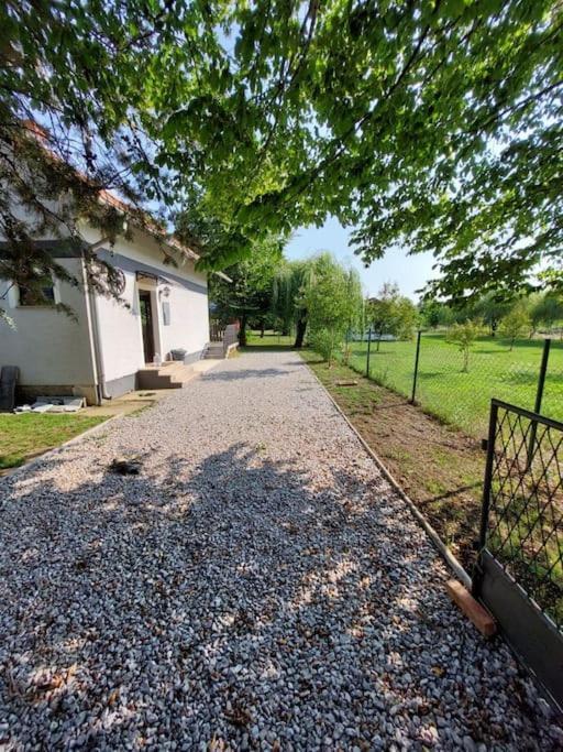 House Kupa Mb Villa Petrinja ภายนอก รูปภาพ